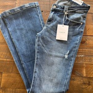 💙💙 KANCAN DISTRESSED FLARE JEANS💙💙